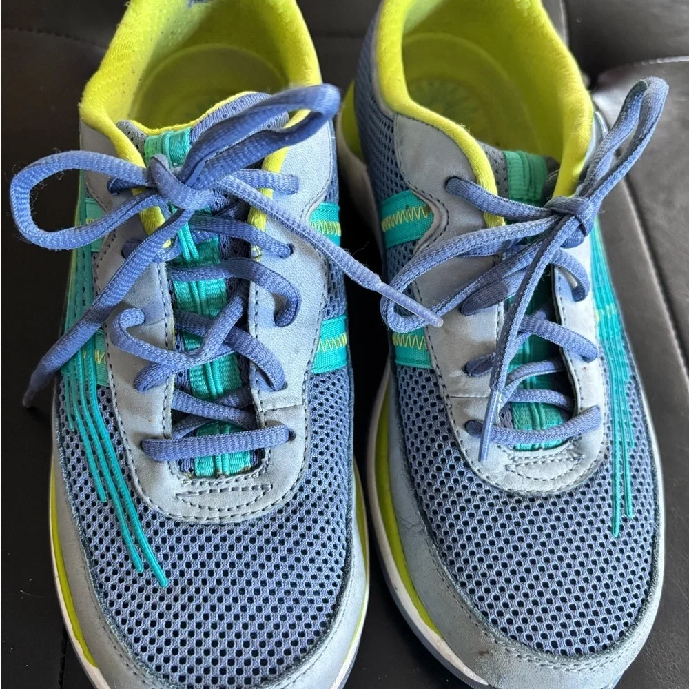 Dansko Athletic Shoes Blue and Green Breathable Mesh
